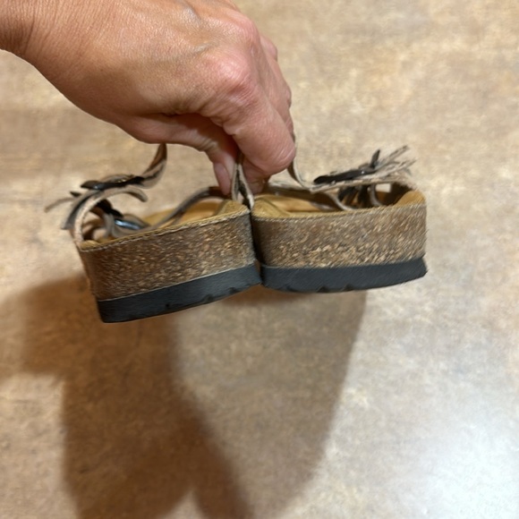 Women’s NAOT sandals size 41 - Picture 7 of 8